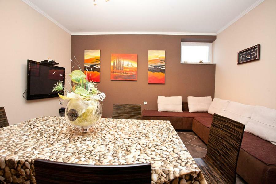Apartments Tm Krk Town Esterno foto