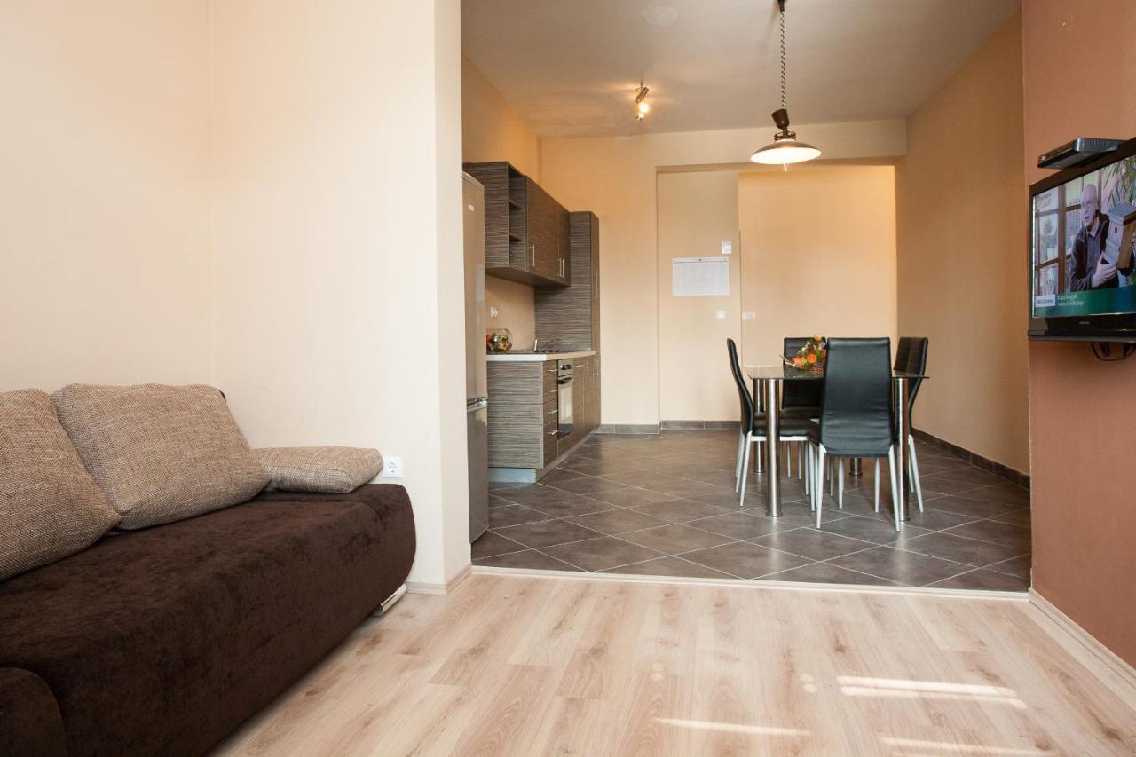 Apartments Tm Krk Town Esterno foto
